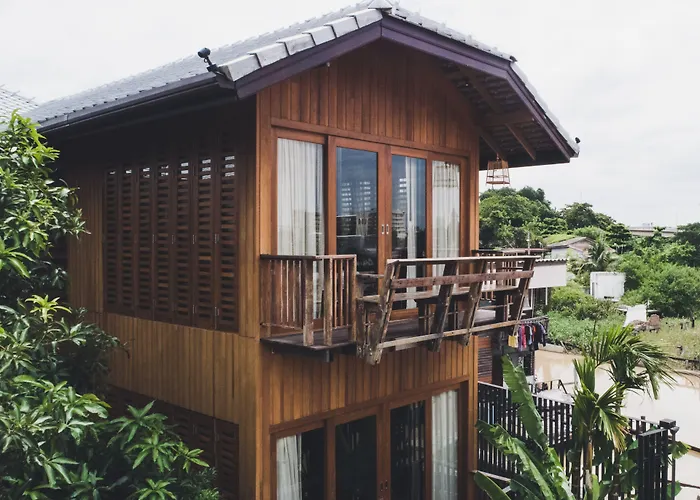 Hotel Chann Noi 3*