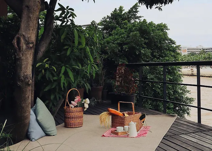 Hotel Chann Noi