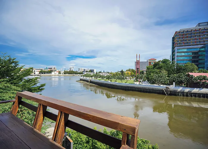 Hotel Chann Noi 3*