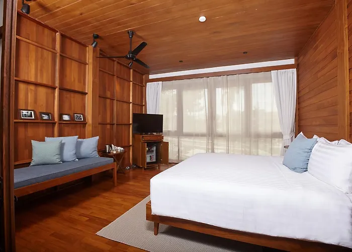 Chann Noi Hotel